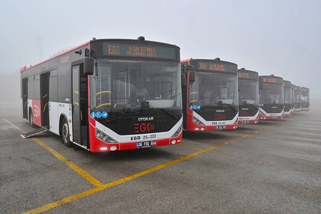 Durakta bekleme süreleri azalıyor: Yeni EGO otobüsleri göreve başladı 10